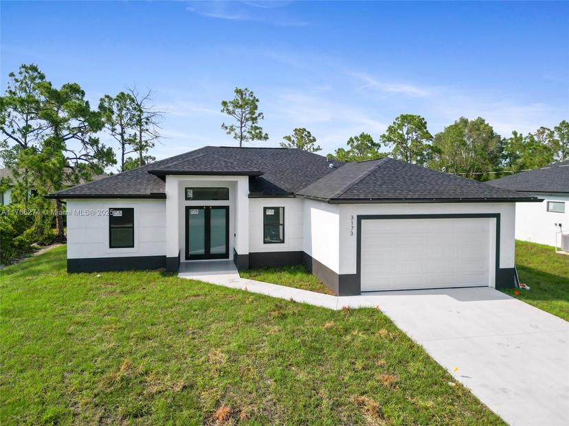 Picture of 3173 Sunshine Blvd N, Lehigh Acres FL 33971