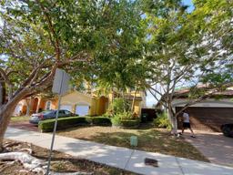 Picture of 11009 NW 80Th Ln, Doral, FL 33178