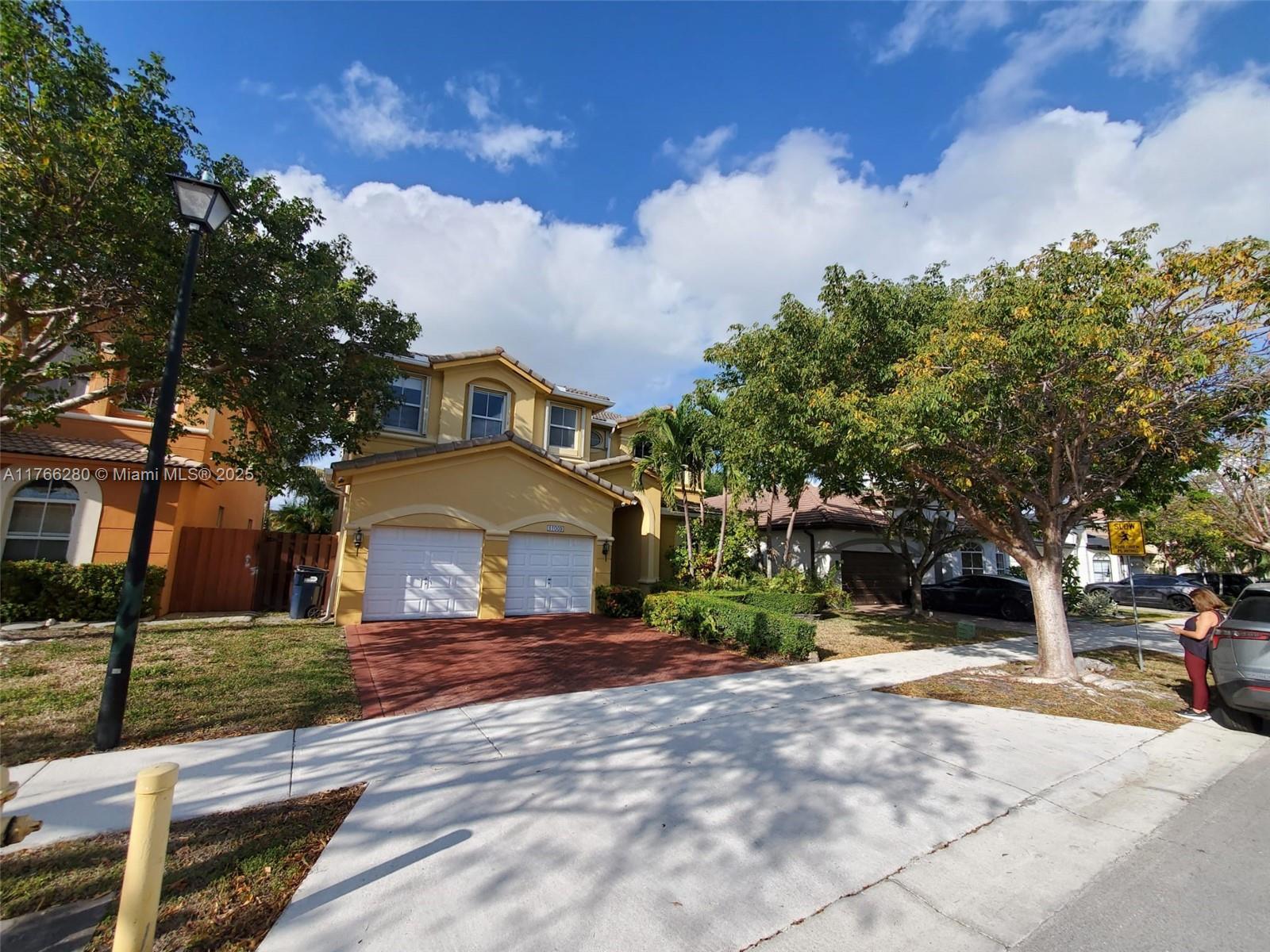 Picture of 11009 NW 80Th Ln, Doral, FL 33178