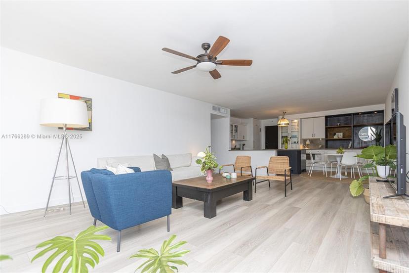 Picture of 150 Ocean Lane Dr # 7F, Key Biscayne FL 33149