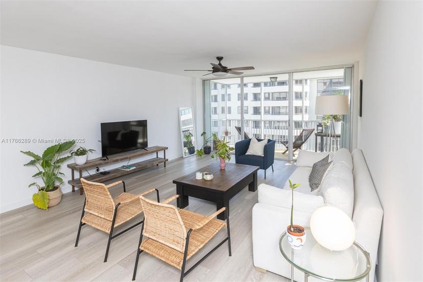 Picture of 150 Ocean Lane Dr # 7F, Key Biscayne FL 33149