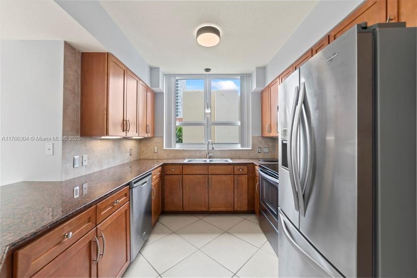 Picture of 2000 N Bayshore Drive # 527, Miami FL 33137