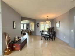 Picture of 22442 SW 128Th Pl, Miami, FL 33170
