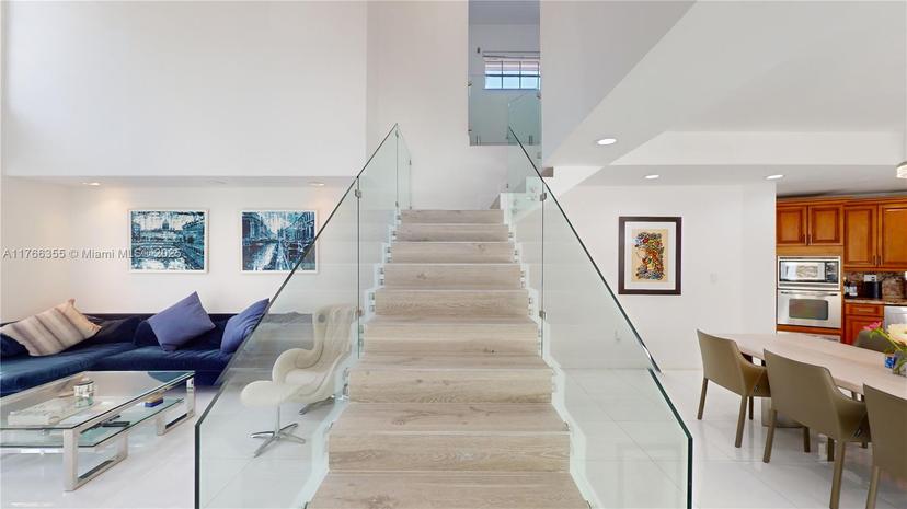 Picture of 1900 Pizarro St, Coral Gables FL 33134