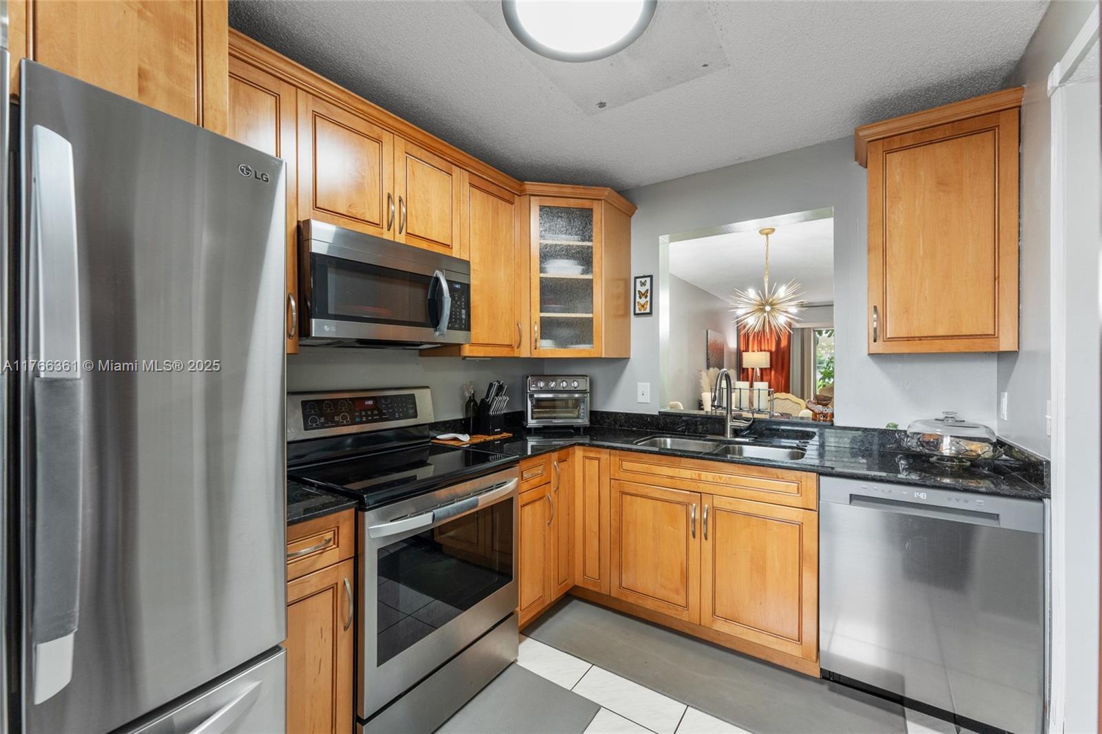 Picture of 8550 N Sherman Cir # 108, Miramar, FL 33025