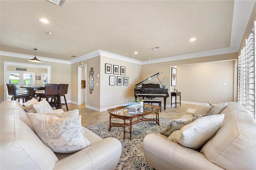 Picture of 2140 NE 30Th St, Lighthouse Point FL 33064