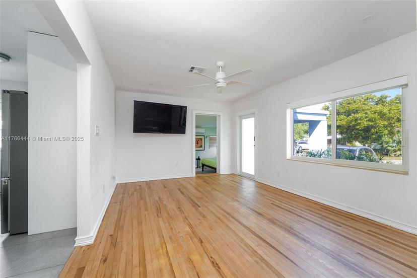 Picture of 1504 Funston St, Hollywood FL 33020