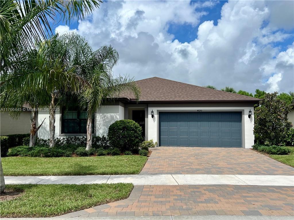 Picture of 4690 Indigo Way, Vero Beach, FL 32967