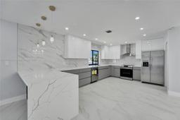 Picture of 1931 NW 41St St, Oakland Park, FL 33309