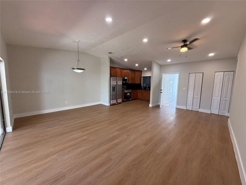 Picture of 19773 NW 52Nd Pl # 19773, Miami Gardens FL 33055