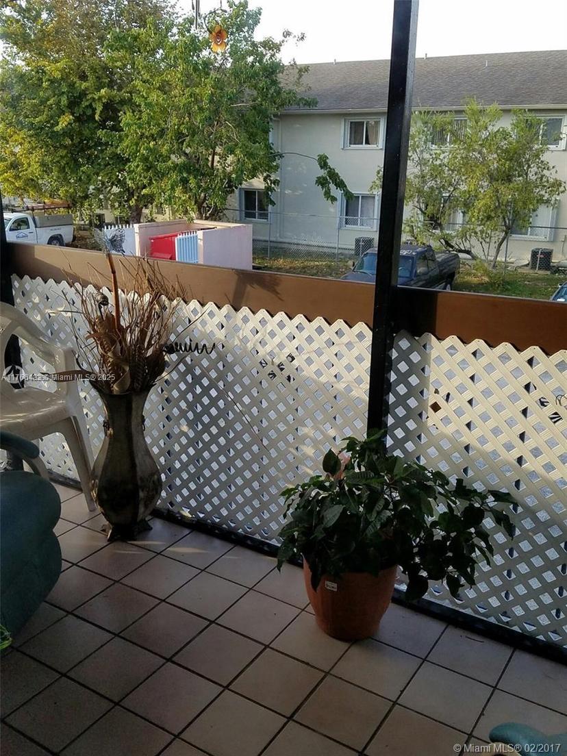 Picture of 6275 W 24Th Ave # 4, Hialeah FL 33016