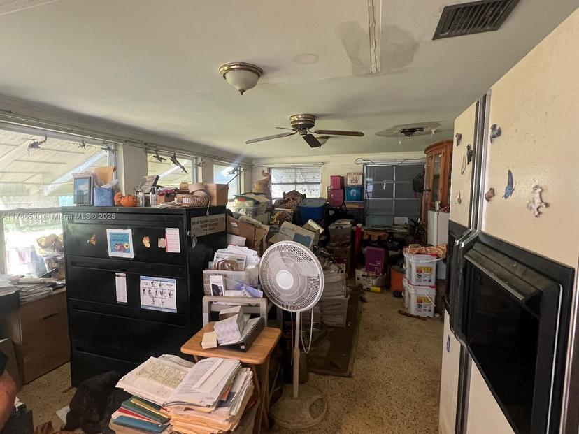 Picture of 559 NW 2Nd St, Florida City FL 33034