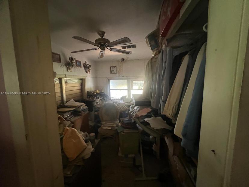 Picture of 559 NW 2Nd St, Florida City FL 33034