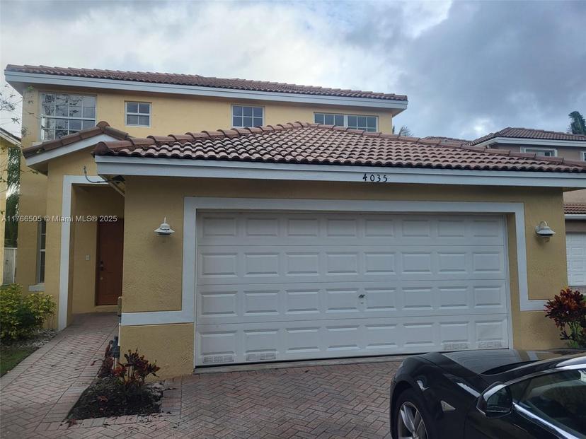 Picture of 4035 Crescent Creek Pl, Coconut Creek FL 33073