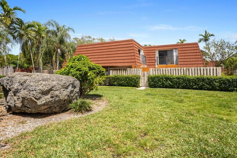 Picture of 9927 NW 6Th Ct, Plantation FL 33324