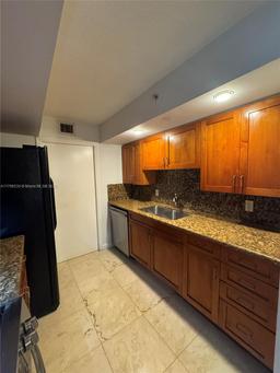 Picture of 6917 Collins Ave # 520, Miami Beach, FL 33141