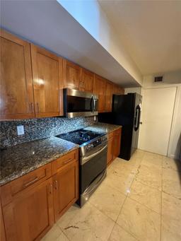 Picture of 6917 Collins Ave # 520, Miami Beach, FL 33141