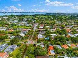 Picture of 1656 Biarritz Dr, Miami Beach, FL 33141
