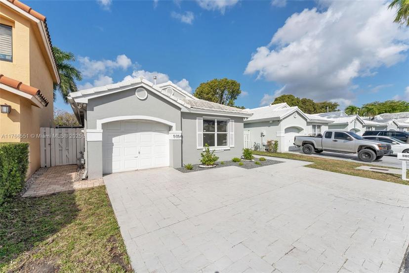 Picture of 5054 SW 154Th Pl, Miami FL 33185