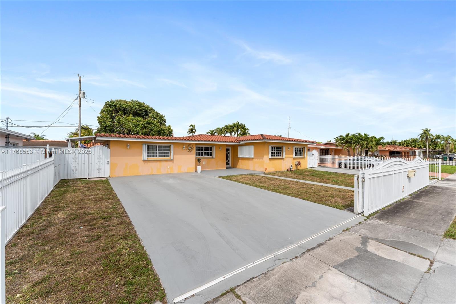 Picture of 6035 NW 110Th St, Hialeah, FL 33012