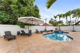 Picture of 6035 NW 110Th St, Hialeah, FL 33012