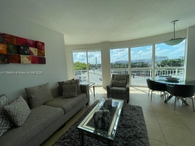 Picture of 7270 SW 88Th St # B203, Miami FL 33156