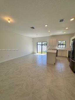 Picture of 679 NW 6Th Ter, Florida City, FL 33034