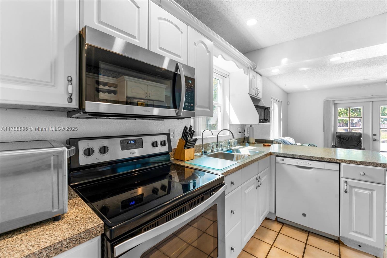 Picture of 4511 NW 84Th Ave, Lauderhill, FL 33351