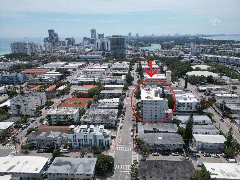 Picture of 7620 Carlyle Ave # 805, Miami Beach FL 33141