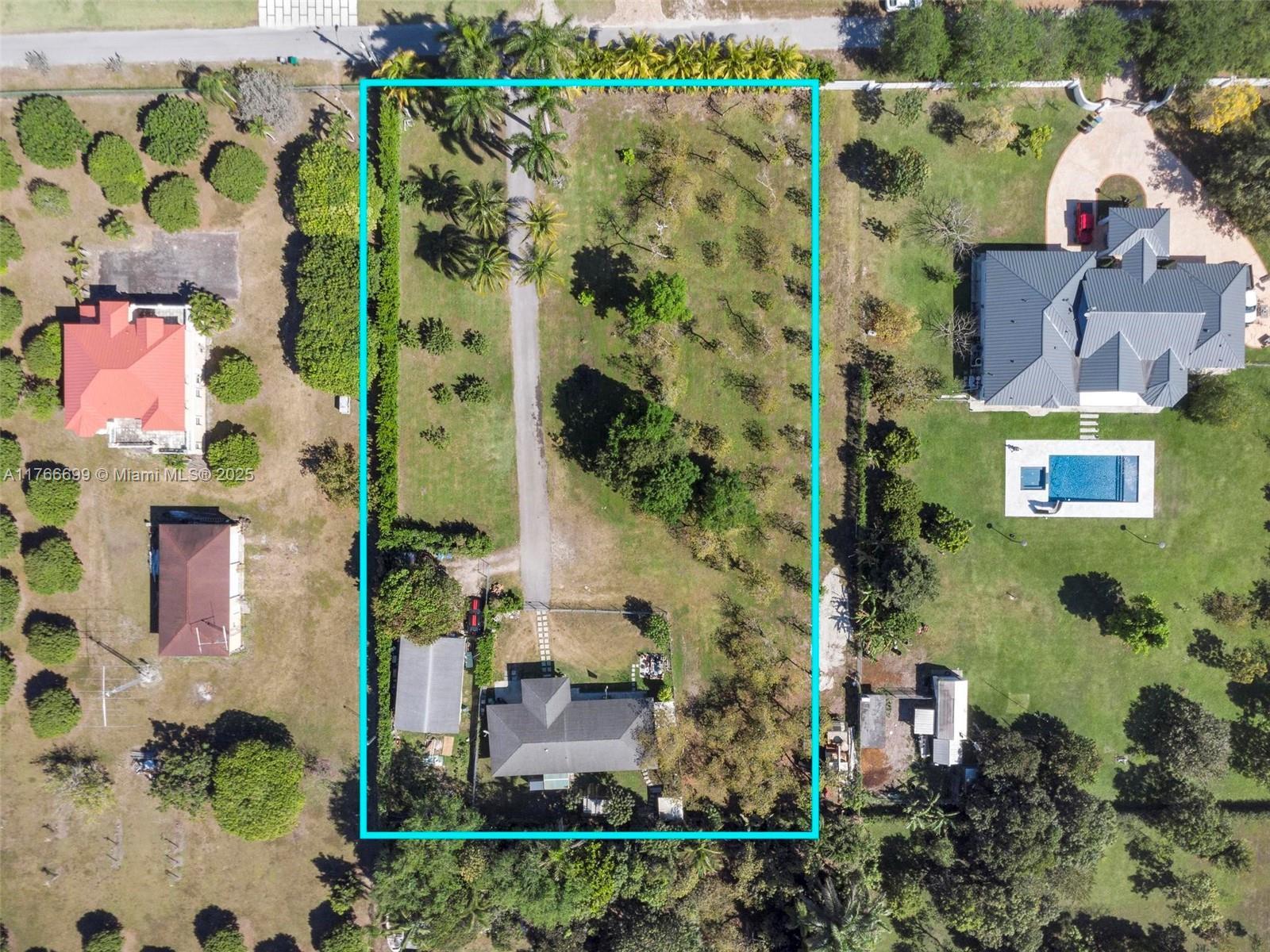 Picture of 16950 SW 188Th St, Miami, FL 33187