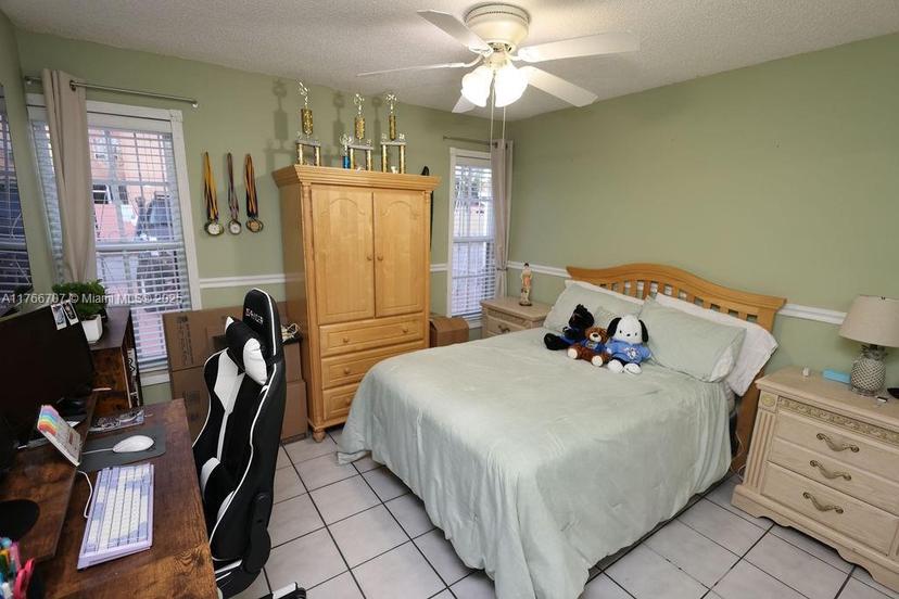 Picture of 6566 W 2Nd Ct # 18, Hialeah FL 33012