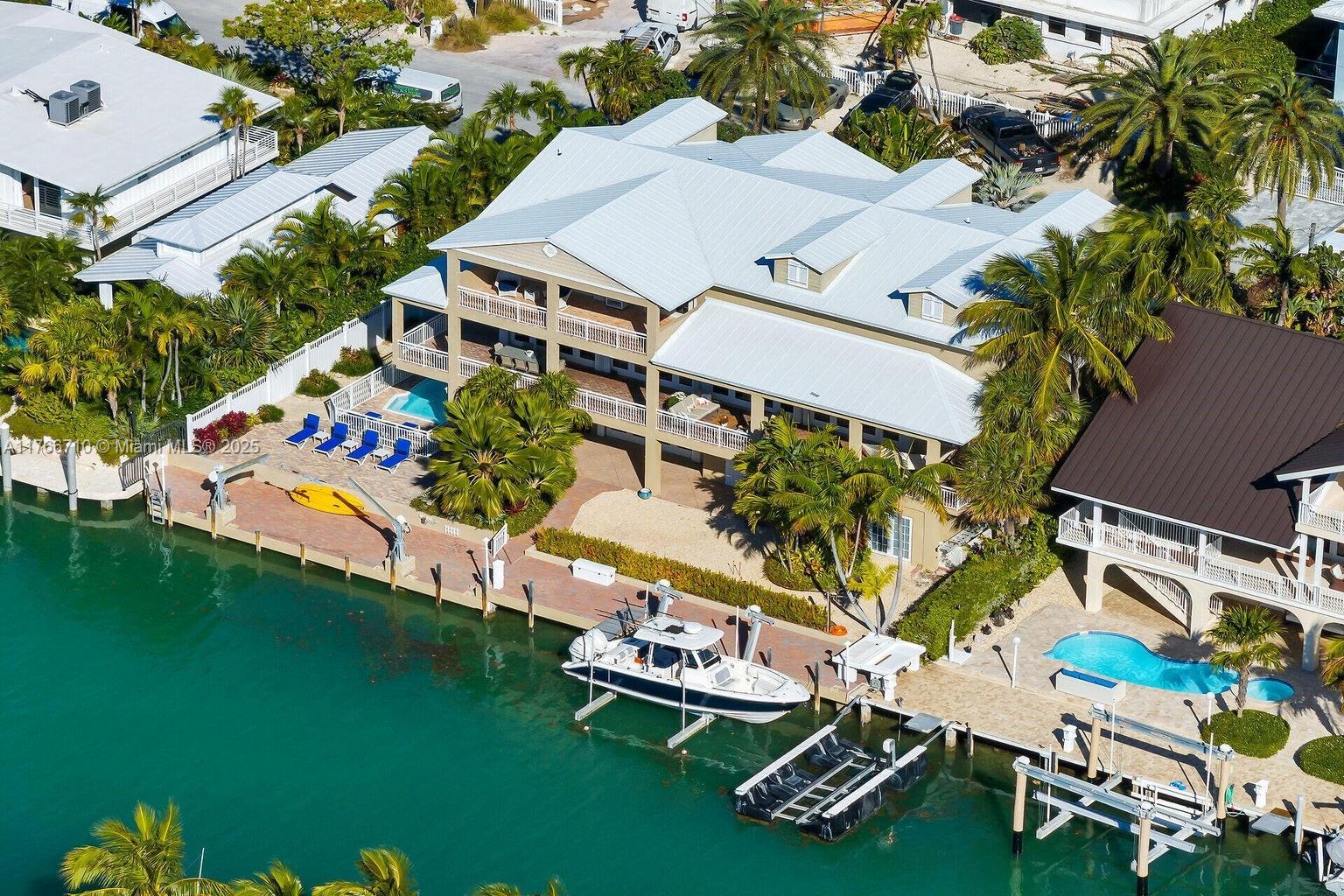 Picture of 153 Stromboli Dr, Islamorada, FL 33036