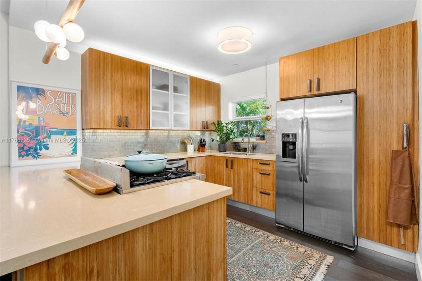 Picture of 696 NE 67Th St, Miami FL 33138