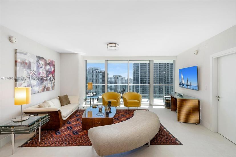 Picture of 200 Biscayne Boulevard Way # 3207, Miami FL 33131