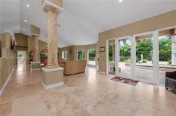 Picture of 19701 SW 197Th Ave, Miami, FL 33187