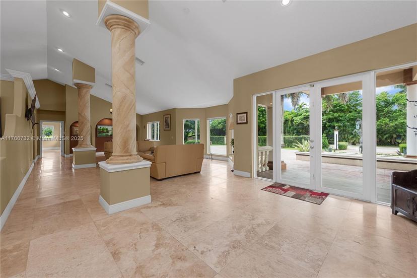 Picture of 19701 SW 197Th Ave, Miami FL 33187
