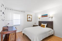 Picture of 2841 Somerset Dr # 215, Lauderdale Lakes, FL 33311
