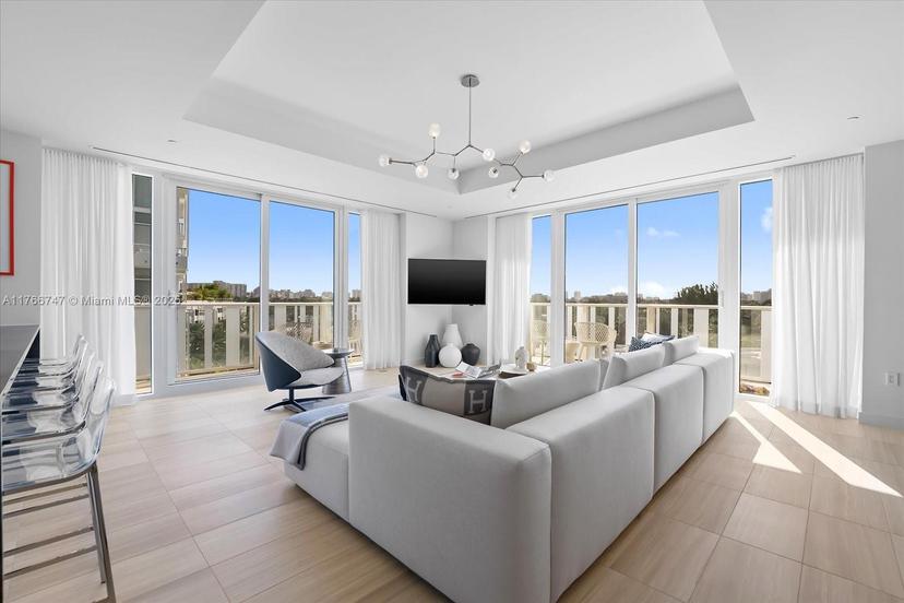 Picture of 4701 N Meridian Ave, Miami Beach FL 33140