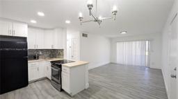 Picture of 8701 SW 141St St # E2, Palmetto Bay, FL 33176