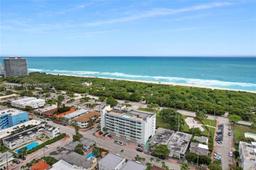 Picture of 8233 Harding Ave # 407, Miami Beach, FL 33141