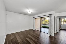 Picture of 1194 N Hiatus Rd # 1194, Pembroke Pines, FL 33026