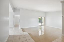 Picture of 986 NW 89Th Ave, Plantation, FL 33324
