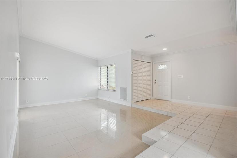 Picture of 986 NW 89Th Ave, Plantation FL 33324