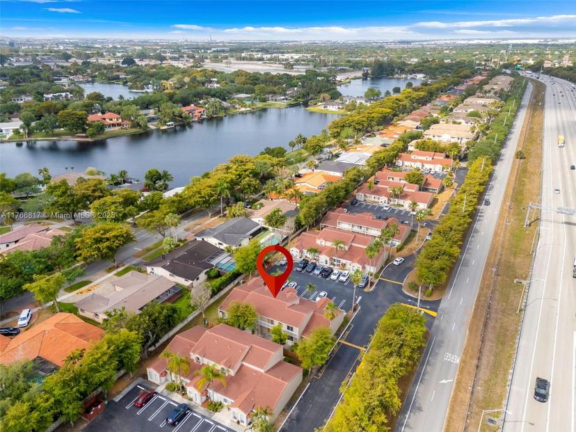 Picture of 6916 NW 166Th Terrace # 1204, Miami Lakes FL 33014