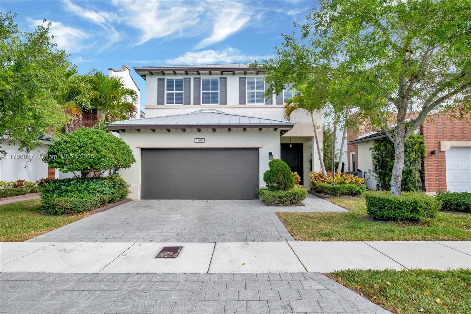 Picture of 10543 NW 70Th Ln, Doral, FL 33178