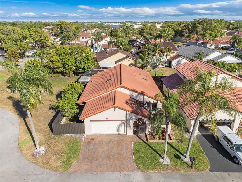 Picture of 17353 NW 62Nd Pl, Hialeah FL 33015
