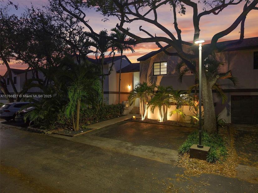 Picture of 11783 SW 92Nd Ter, Miami FL 33186