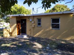 Picture of 12731 Bunker Dr, Miami, FL 33167