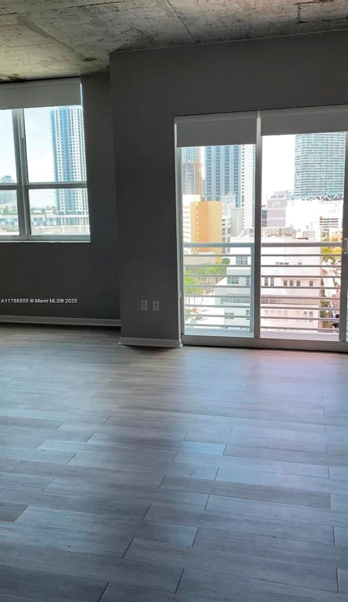 Picture of 133 NE 2Nd Ave # 1409, Miami FL 33132