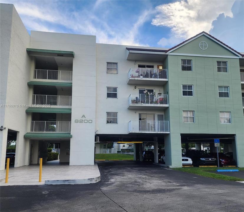 Picture of 8200 SW 210Th St # 111, Cutler Bay FL 33189